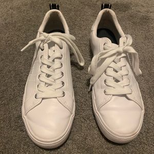 Tommy Hilfiger white sneakers